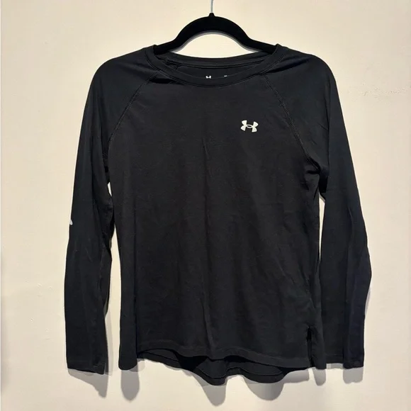 💕3/$25💕 Under Armour Long Sleeve - Picture 1 of 5